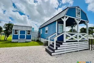 1303 W Adams Ave, Port O'Connor, TX 77982 - Photo 9