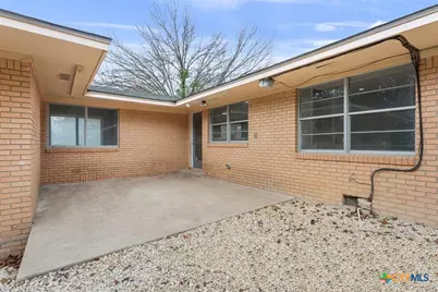 3213 W Avenue T, Temple, TX 76504 - Photo 29