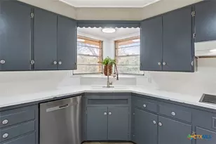 3213 W Avenue T, Temple, TX 76504 - Photo 13