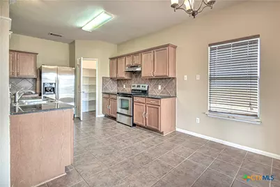 209 Crowfoot Drive, Harker Heights, TX 76548 - Photo 9