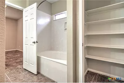 209 Crowfoot Drive, Harker Heights, TX 76548 - Photo 23