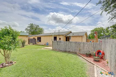 2812 Curlew Street, Victoria, TX 77901 - Photo 33