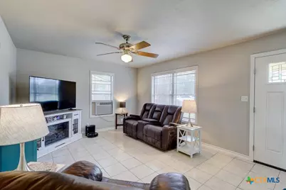 2812 Curlew Street, Victoria, TX 77901 - Photo 7
