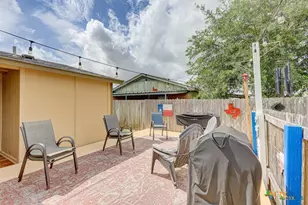 2812 Curlew St, Victoria, TX 77901 - Photo 29