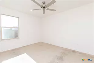 1301 Concord Dr, Copperas Cove, TX 76522 - Photo 9