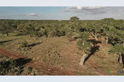 905 Hugo Road, San Marcos, TX 78666 - Photo 17