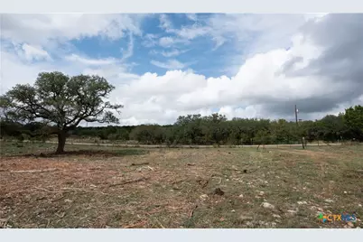 905 Hugo Road, San Marcos, TX 78666 - Photo 7