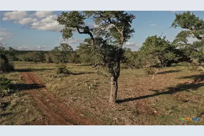 905 Hugo Road, San Marcos, TX 78666 - Photo 11