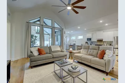 599 Mission Hill Run, New Braunfels, TX 78132 - Photo 19