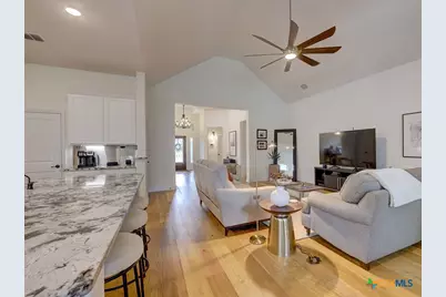 599 Mission Hill Run, New Braunfels, TX 78132 - Photo 21