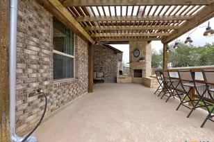 599 Mission Hill Run, New Braunfels, TX 78132 - Photo 7