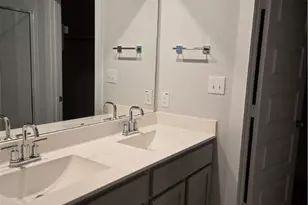 2408 Ayers Dr, Seguin, TX 78155 - Photo 11