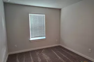 2408 Ayers Dr, Seguin, TX 78155 - Photo 13