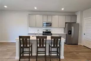 2408 Ayers Dr, Seguin, TX 78155 - Photo 5