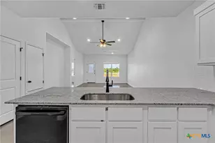 905 Smoke Tree, Killeen, TX 76543 - Photo 3