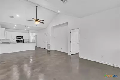 905 Smoke Tree, Killeen, TX 76543 - Photo 11