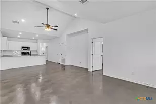 905 Smoke Tree, Killeen, TX 76543 - Photo 11