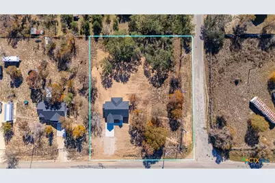 816 County Road #6723, Natalia, TX 78059 - Photo 19
