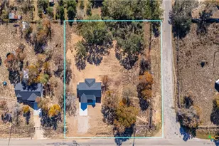 816 County Rd, Natalia, TX 78059 - Photo 19