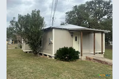 312 Keller Street, Cuero, TX 77954 - Photo 5