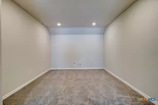 1822 Pining St, New Braunfels, TX 78132 - Photo 17