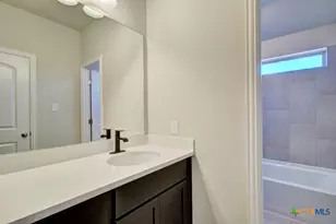 1822 Pining St, New Braunfels, TX 78132 - Photo 19