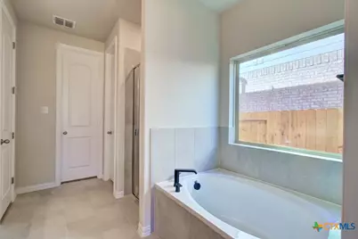 1822 Pining Street, New Braunfels, TX 78132 - Photo 13