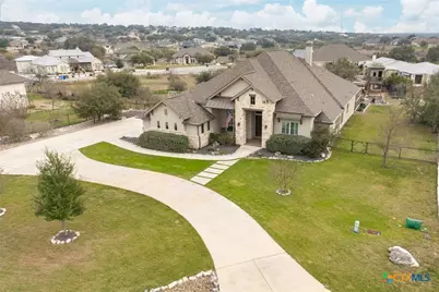 1968 Zinfandel, New Braunfels, TX 78132 - Photo 1