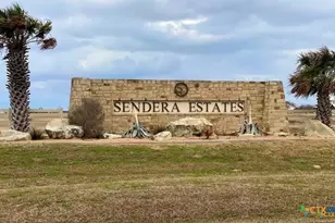 1040 Sendera Loop, Victoria, TX 77904 - Photo 1