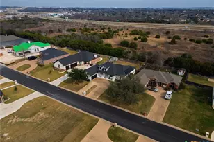 4215 Sunflower Ln, Temple, TX 76502 - Photo 5