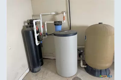 76 W County Road 312, Edna, TX 77957 - Photo 35