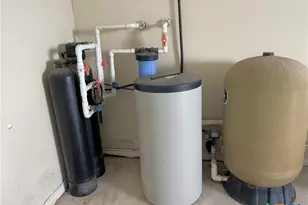 76 W County Road 312, Edna, TX 77957 - Photo 35