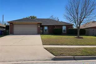 1002 Northern Dancer Dr, Copperas Cove, TX 76522 - Photo 1