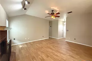 1002 Northern Dancer Dr, Copperas Cove, TX 76522 - Photo 3