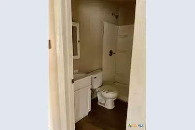 102 Clark Street, Yoakum, TX 77995 - Photo 11