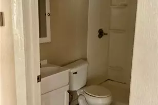 102 Clark St, Yoakum, TX 77995 - Photo 11