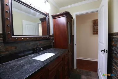 2706 Bowie Trail, Temple, TX 76502 - Photo 19