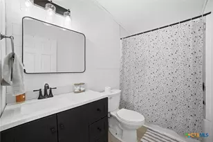 4048 Sutherland Springs Rd, Seguin, TX 78155 - Photo 21