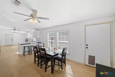 4048 Sutherland Springs Road, Seguin, TX 78155 - Photo 5