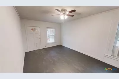 1114 S 2nd Street, Temple, TX 76504 - Photo 5
