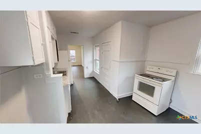 1114 S 2nd Street, Temple, TX 76504 - Photo 7