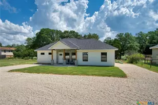 1112 Green Hill Dr, Canyon Lake, TX 78133 - Photo 1