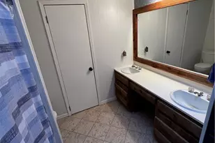 112 Stratford St, Victoria, TX 77905 - Photo 13