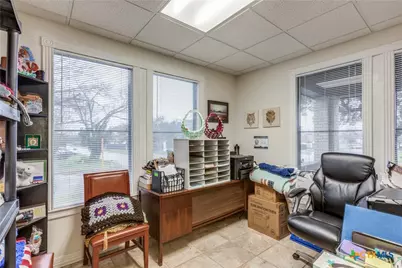 819 S 5th Street, Temple, TX 76504 - Photo 11