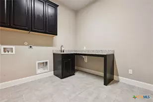 728 Deer Run Way, New Braunfels, TX 78132 - Photo 25