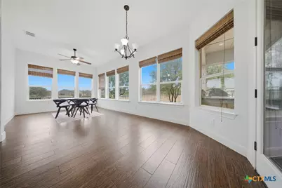 728 Deer Run Way, New Braunfels, TX 78132 - Photo 5