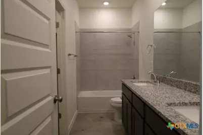 2916 Wildcat Ridge Road #B, Temple, TX 76501 - Photo 37