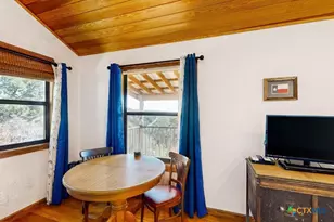 961 Buttercup Ln, Wimberley, TX 78676 - Photo 19