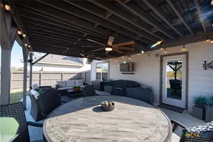 2204 Darst Dr, Seguin, TX 78155 - Photo 29