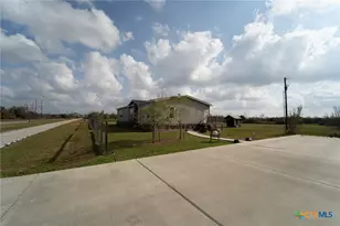 205 Berkshire Dr, Victoria, TX 77905 - Photo 17
